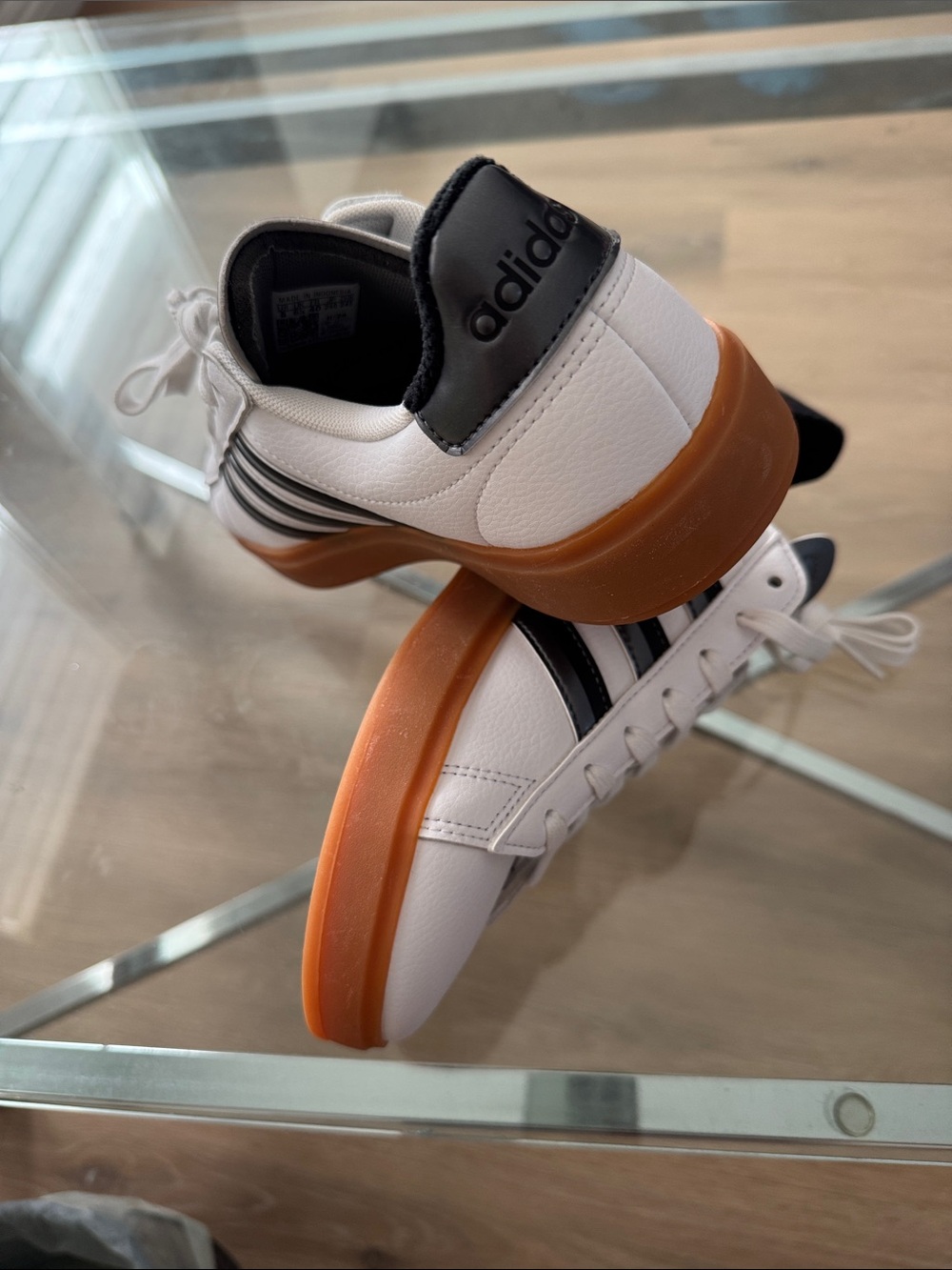 NEW Adidas Grand Court 2.0 Sneakers with Gum Sole Size 8 - Picture 6 of 10